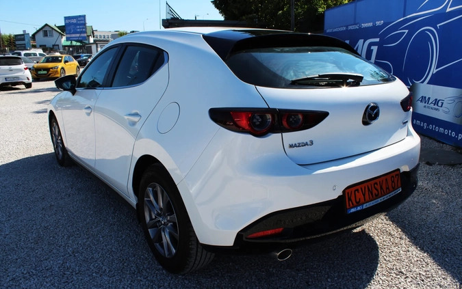 Mazda 3 cena 89900 przebieg: 16000, rok produkcji 2021 z Chełmża małe 436